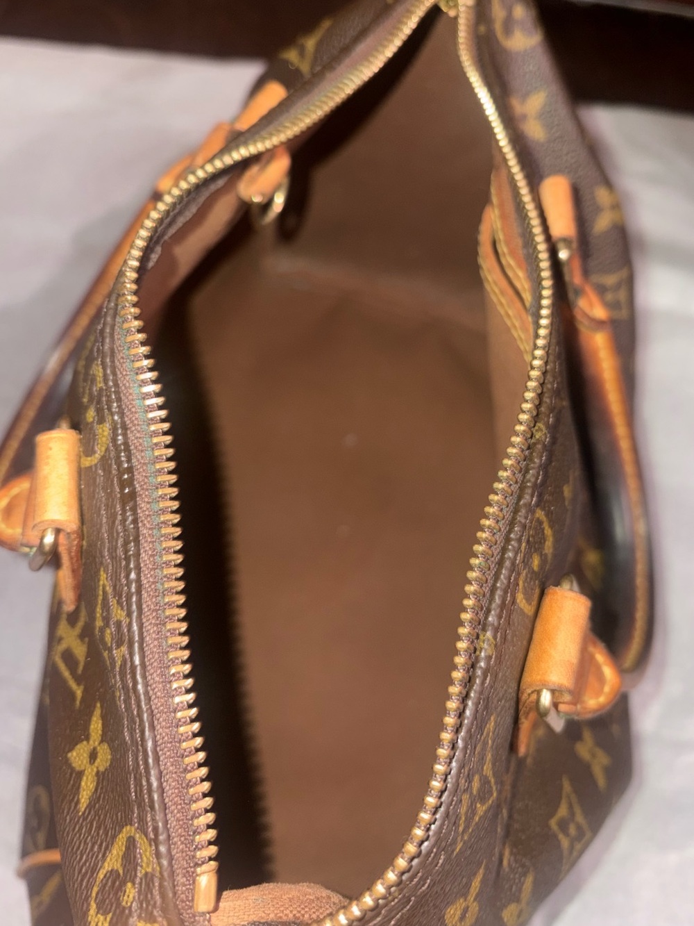 Vintage Louis Vuitton Monogram Speedy 25 - Made in USA (SD04027) - Picture 8 of 10